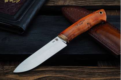Нож Арсенал, клинок из стали Bohler S390, рукоять стабилизированная карельская береза, формованные ножны-итальянская кожа растительного дубления