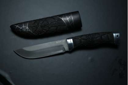 Нож "Лиса" (Булат, дюраль, стабилизированный граб резной, паук) деревянные ножны