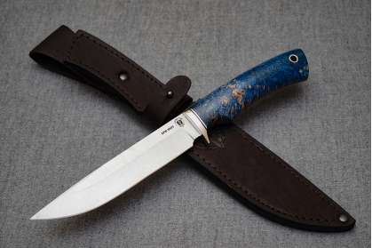 Нож Коршун, клинок из стали Crucible CPM S90V, рукоять стабилизированный кап клена